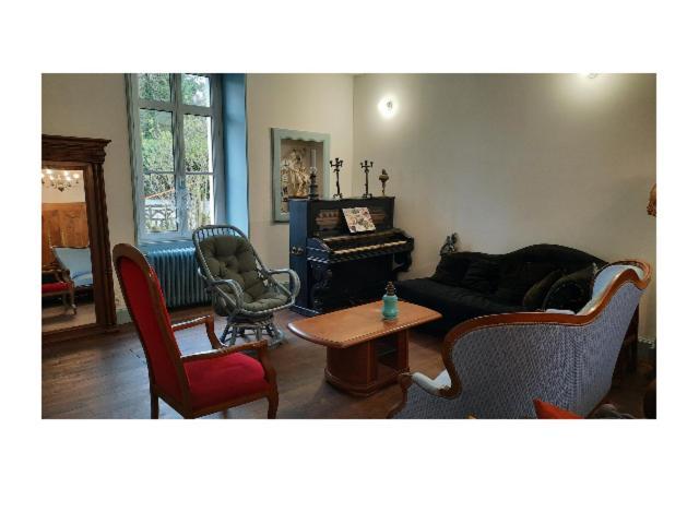 Le Pas Sage Bed & Breakfast La Caillere-Saint-Hilaire ภายนอก รูปภาพ